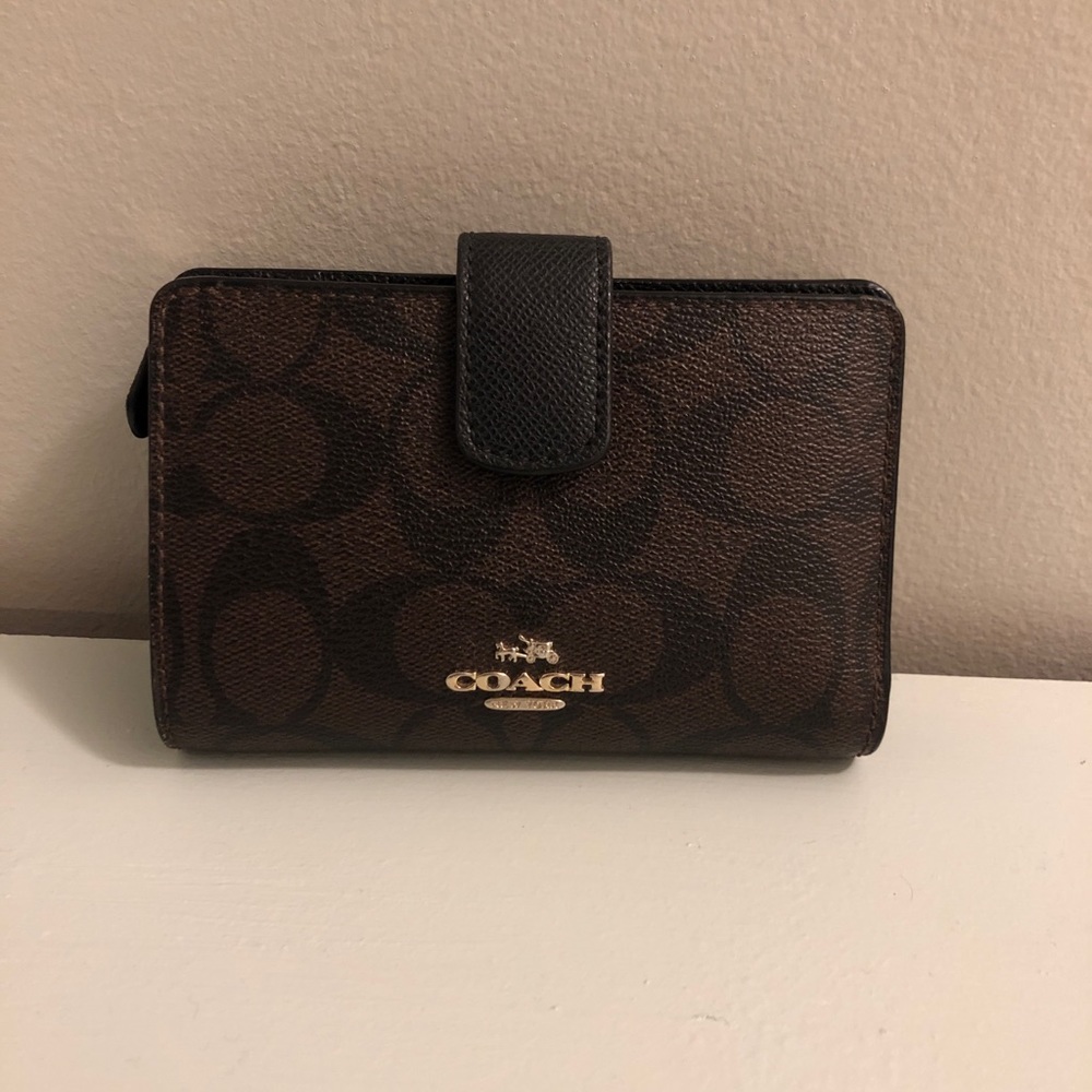Coach wallet
